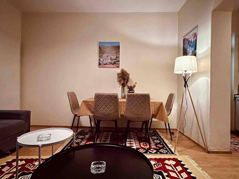 Zarlett House, Pazari Ri ,Villa With Garden,Parking 티라나 외부 사진